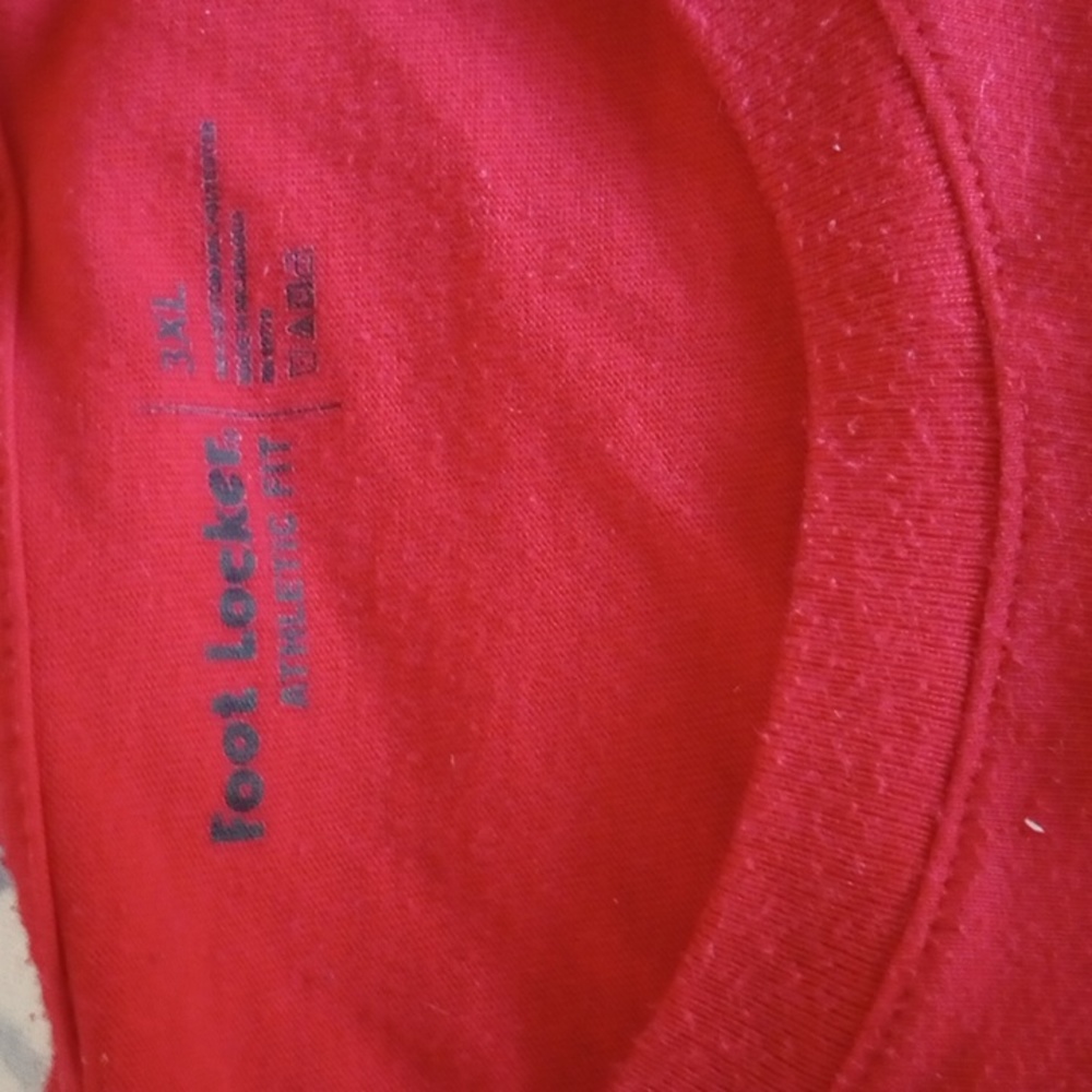 Men's red foot locker 3xl crew neck T-shirt